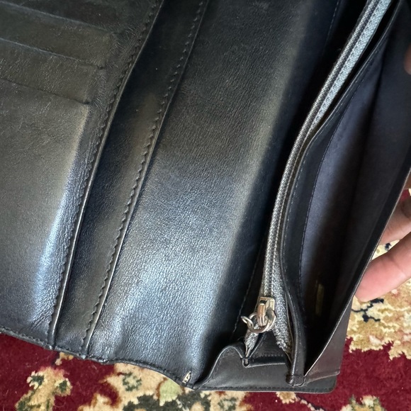 Chanel Camellia Wallet - Picture 10 of 15